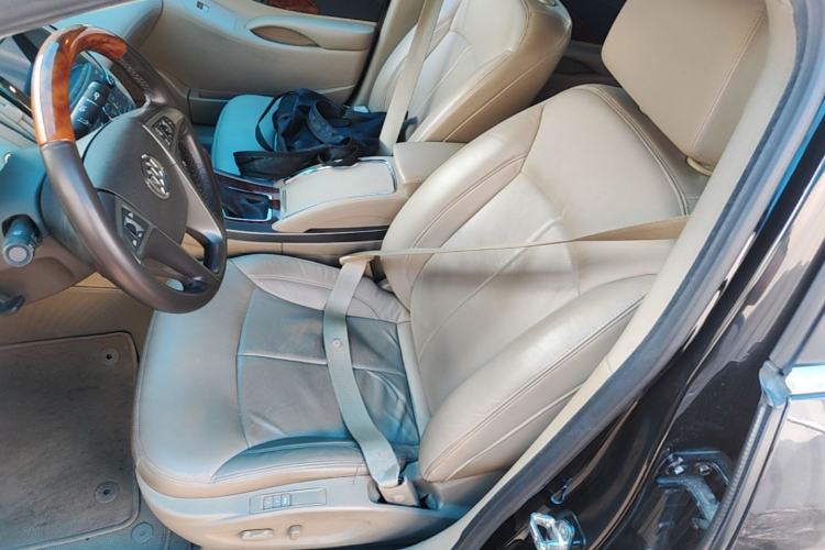 Used Buick LaCrosse 2011 2.4L SIDI Luxury Edition
