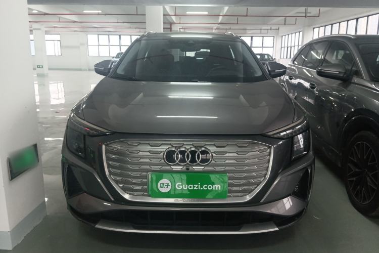 Used Audi Q5 e-tron 2023 40 e-tron Starry Edition Mecha Kit