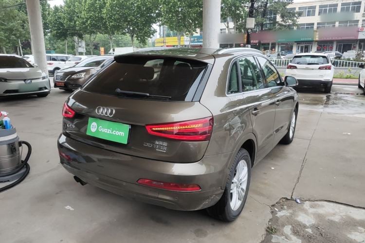 Used Audi Q3 2015 35 TFSI quattro Technology Edition Rear Right 45 Deg