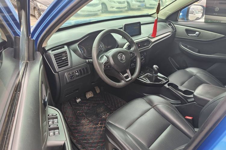 Used Dongfeng Fengon S560 2018 1.8L Manual Urban Model 7 Seats