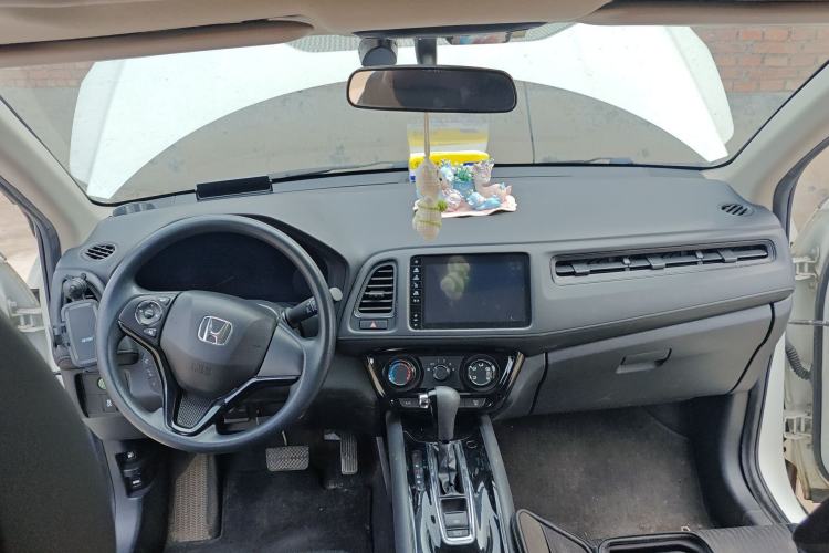 Used Honda Vezel 2020 1.5L CVT Pioneer Edition