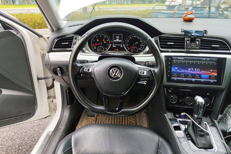 Used Volkswagen Lamando 2015 280TSI DSG Comfort Edition