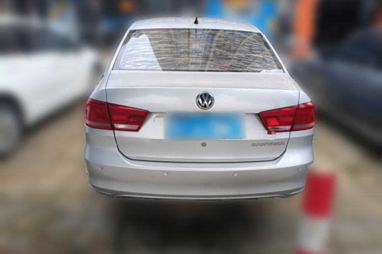 Used Volkswagen Santana 2015 1.4L Manual Fashion Edition
