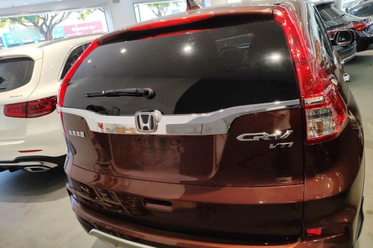 Used Honda CR-V 2015 2.4L two-wheel drive luxury version
