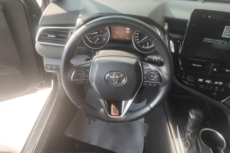 Used Toyota Camry 2021 2.0G Luxury Edition