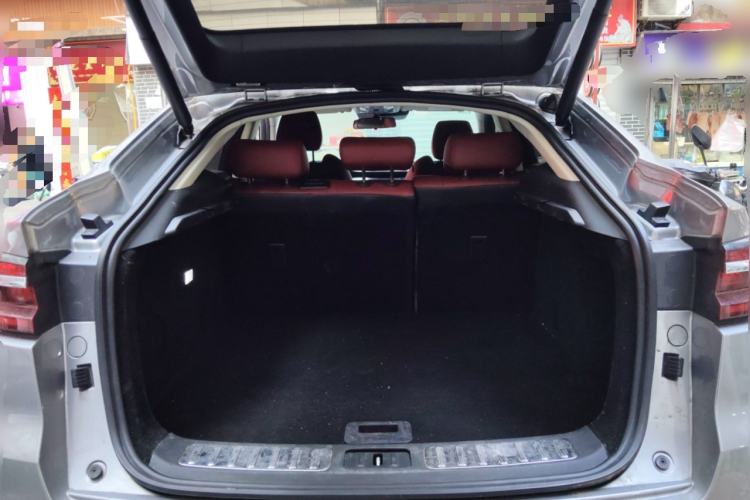 Used CHANGAN CS85 COUPE 2019 2.0T Automatic Smart Version China V Standard
