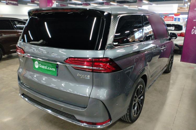 Used Roewe iMAX8 2021 400TGI Supreme Series Ultimate Edition
