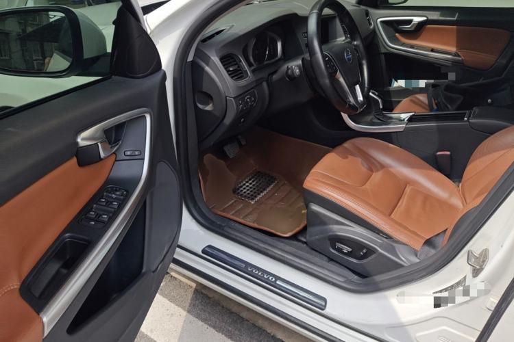 Used Volvo S60 2014 S60L T5 Intelligent Drive Edition