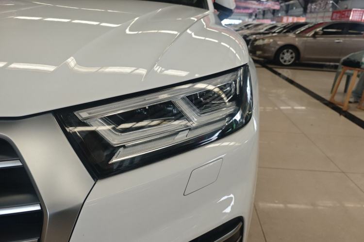 Used Audi Q5L 2018 45 TFSI Prestige Fashion Edition China V Emission Standard
