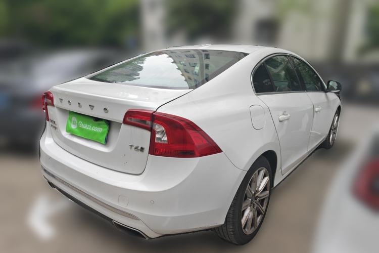 Used Volvo S60 New Energy 2015 S60L E-Drive Hybrid T6 Smart Drive Edition