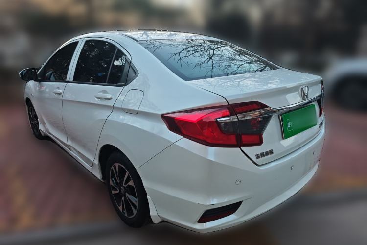 Used Honda Greiz 2016 1.5L CVT Classic Edition
