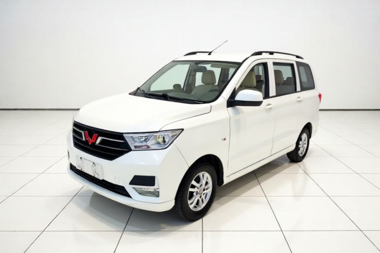 Used Wuling Hongguang 2019 1.5L S Standard Version China VI LAR