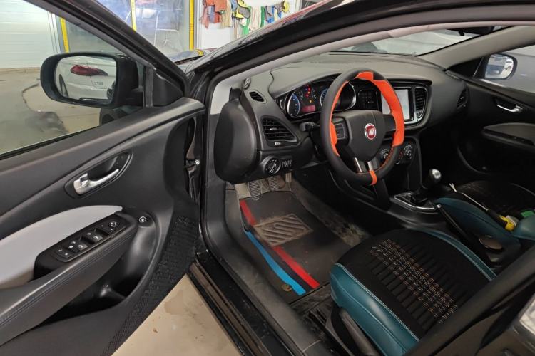 Used Fiat Viaggio 2015 1.4T Manual Enjoyment Edition
