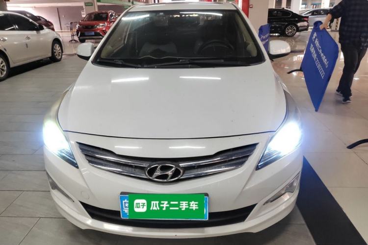 Used Hyundai Verna (older generation) 2014 1.4L Automatic Leading-Edge GLX Front