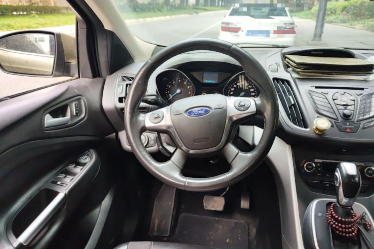 Used Ford Kuga 2015 1.5L GTDi Two-Wheel Drive Fashion Edition
