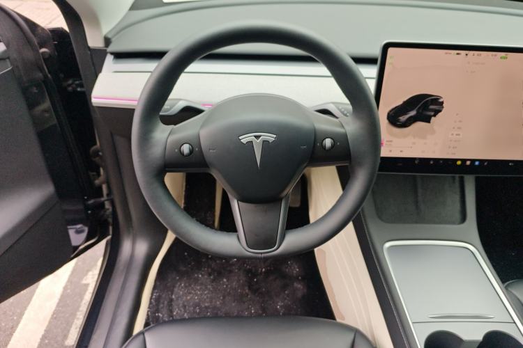 Used Tesla Model Y 2024 Rear-Wheel-Drive Version