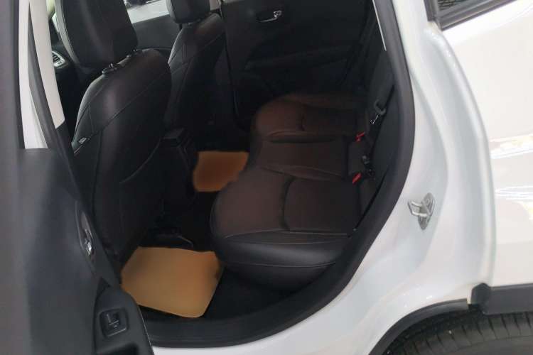 Used Jeep Compass 2017 200T Automatic Family Edition