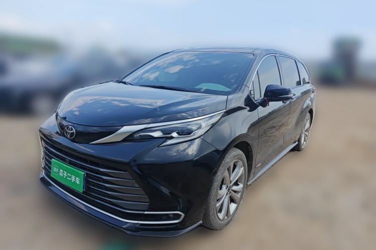 Used Toyota SIENNA 2024 2.5L Hybrid Luxury Edition Guazi used car, China used car export, Used car for sale, Used cars, Cheapest cars for sale