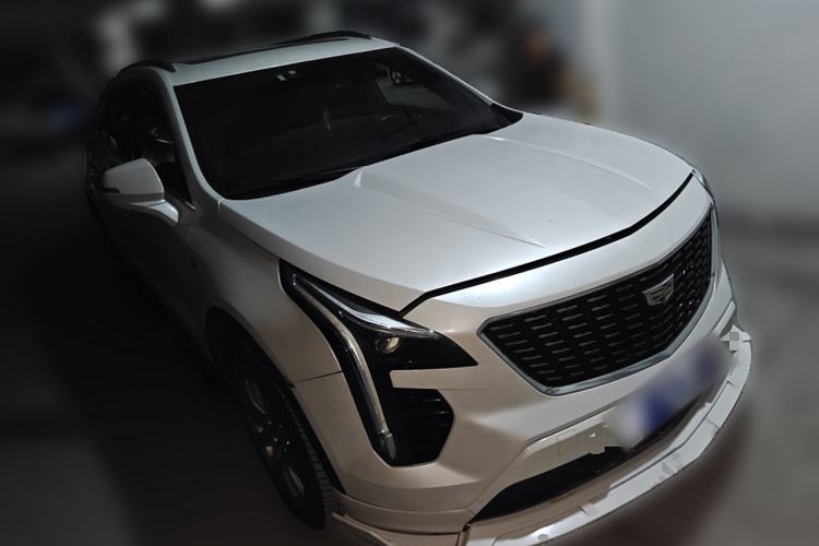 Used Cadillac XT4 2018 28T Two-Wheel-Drive Luxury Model