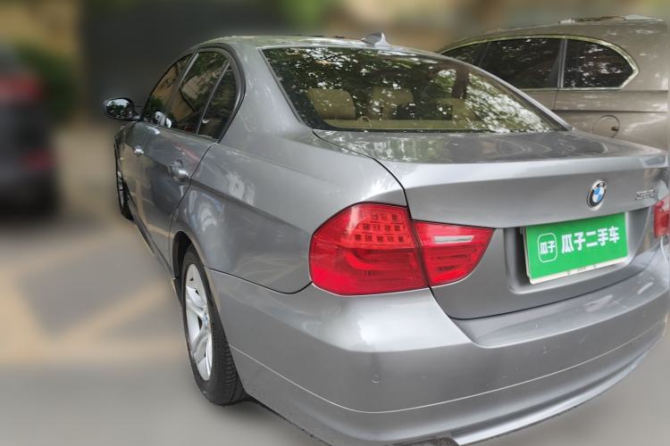 Used BMW 3 Series 2010 320i Luxury Model