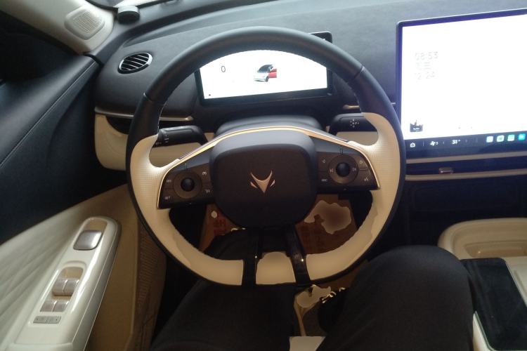 Used ARCFOX T1 2025 Model 425 PRO