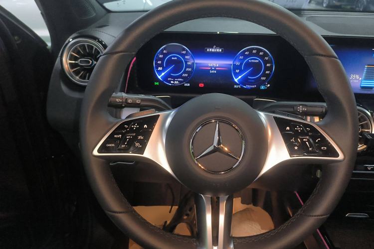 Used Mercedes-Benz EQB 2025 EQB 260