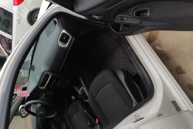 Used Peugeot 301 2016 1.6L Manual Comfort Edition
