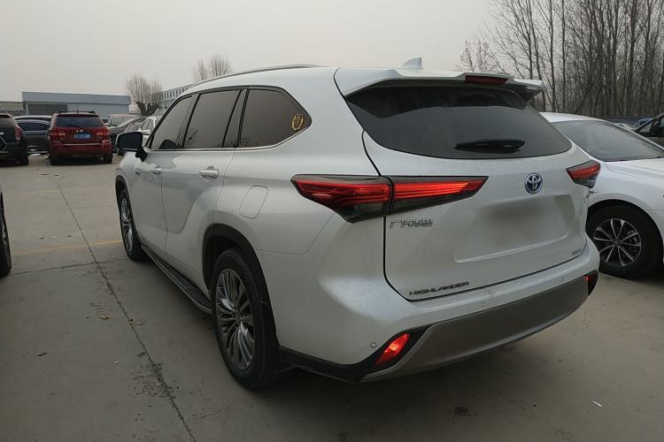 Used Toyota Highlander 2022 Dual-Engine 2.5L Four-Wheel Drive Prestige Version 7 Seats