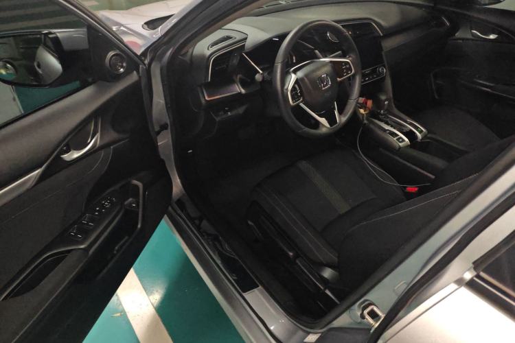 Used Honda Civic 2016 220TURBO CVT Luxury Edition