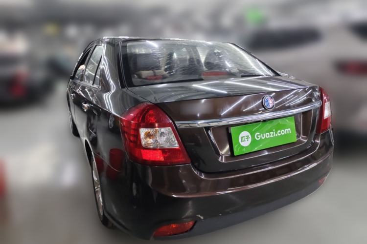 Used Geely Auto Diamond 2015 Sedan 1.5L Manual SuperDeluxe Model

