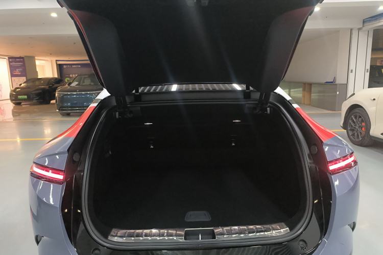 Used Avatr 12 2025 Ultra Extended-Range Edition