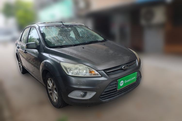 Used Ford Focus 2013 Sedan Classic 1.8L Manual Base Model