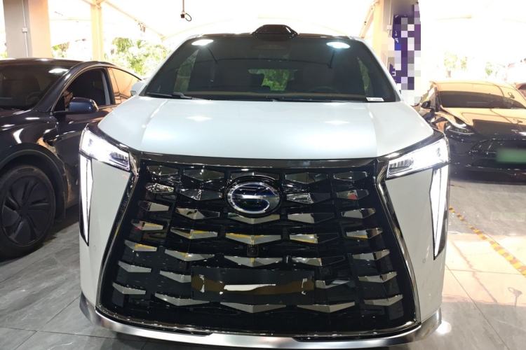 Used GAC Trumpchi Xiangwang M8 2025 Kunkun Series Ultra First-Class Cabin