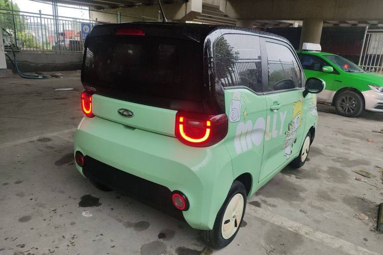 Used Chery QQ Ice Cream 2022 170km Sundae Phosphate Lithium-Ion
