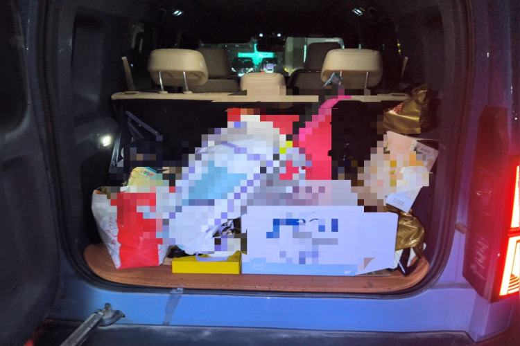 Used Formula Leopard 5 2023 Explore Edition
