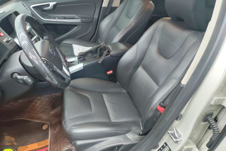 Used Volvo S60 2017 S60L T4 Smart Range Edition
