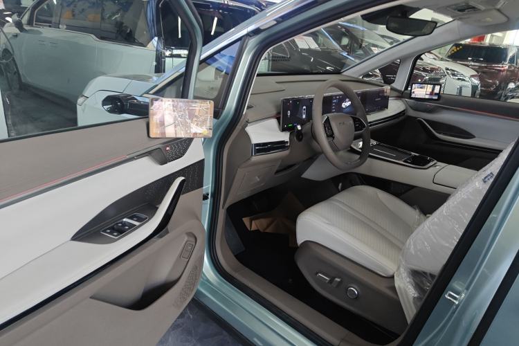 Used SAIC MAXUS Dajia 7 2024 605 km Extended Range Mountain Edition 7-Seater