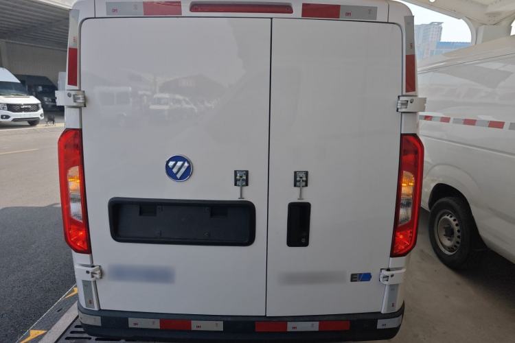 Used Foton Intelligent Blue Elf E7 2024 All-Electric Van Flat Roof 2 Seats EVE Energy 41.86 kWh Rear