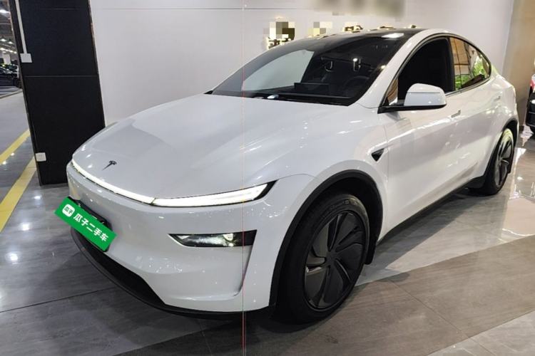 Used Tesla Model Y 2026 Long-Range All-Wheel-Drive Model