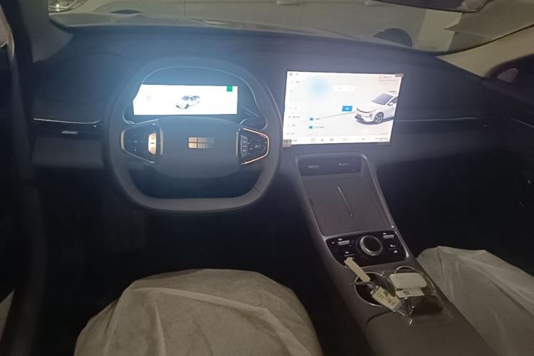 Used Geely Galaxy L6 2025 EM-i 140km Explorer+ Edition