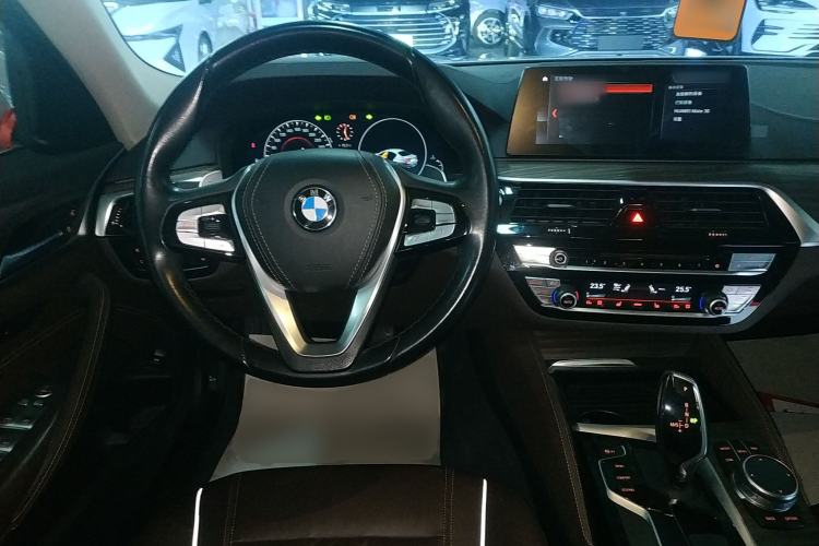 Used BMW 5 Series 2019 530Li xDrive Luxury Package
