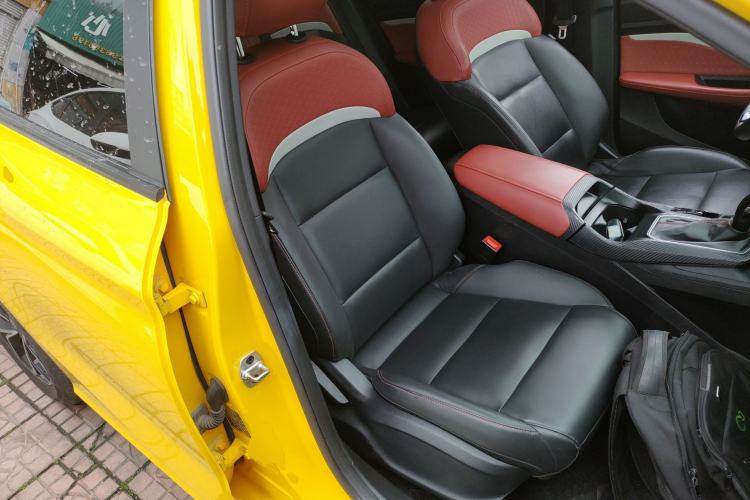 Used MG 5 2021 Revised Version 180 DVVT CVT Youth Luxury Edition