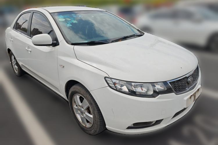 Used Kia Forte 2012 1.6L AT GL Commemorative Edition Front Right 45 Deg