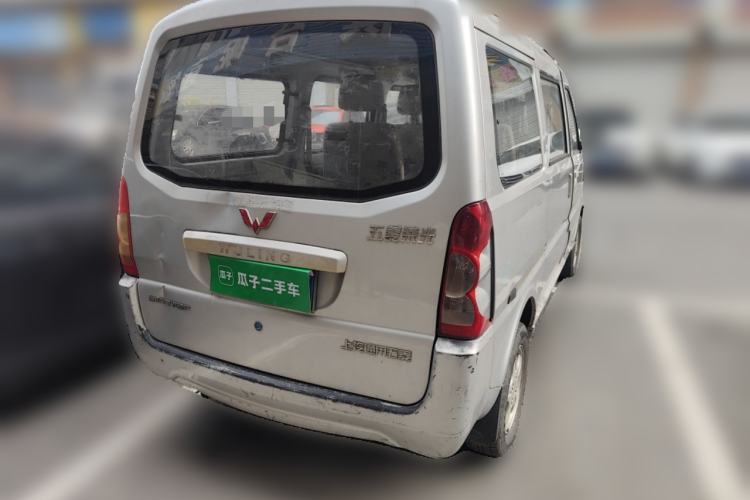 Used Wuling Rongguang 2011 1.2L Base Version
