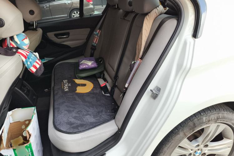 Used BMW 3 Series 2013 320i Sport Design Package
