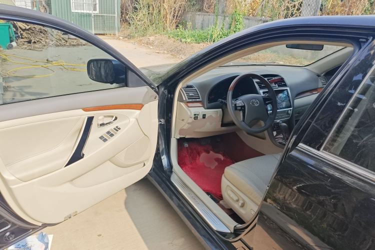 Used Toyota Camry 2013 200G Classic Luxury Edition