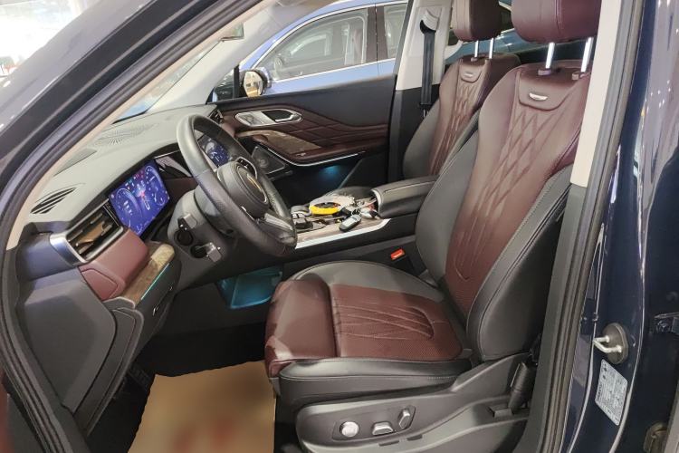 Used Hongqi HS7 2023 2.0T Automatic All-Wheel-Drive Flagship Edition Six Seats
