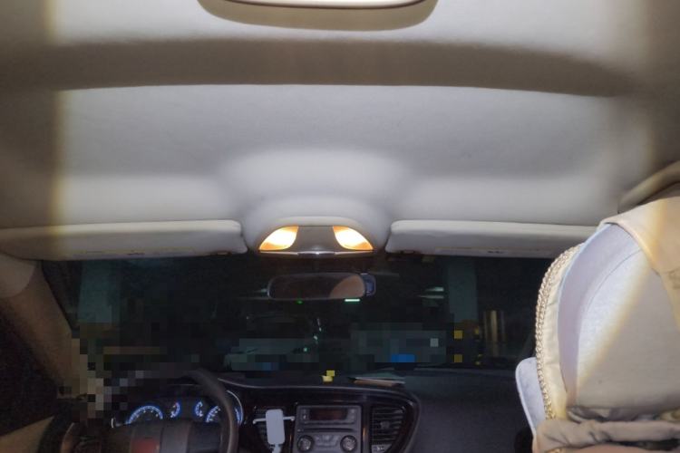 Used Fiat Viaggio 2012 1.4T Manual Enjoyment Edition Headliner