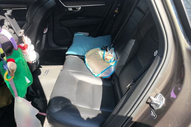 Used Volvo V90 2020 Facelifted Cross Country T5 AWD Zhiyuan Edition