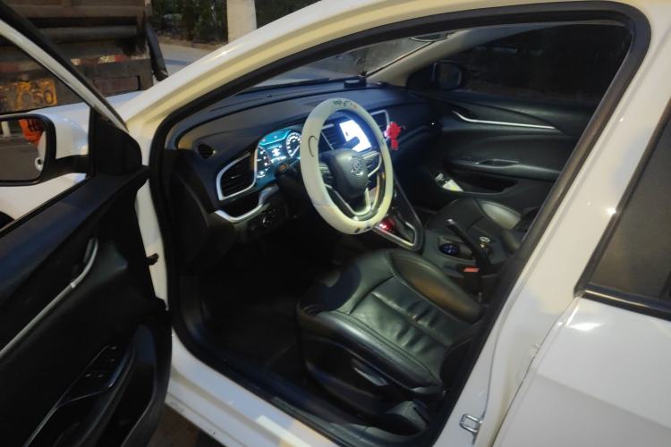 Used Buick GT 2018 18T Automatic Elite Model
